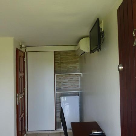 Airport Hotel Ducos Zewnętrze zdjęcie